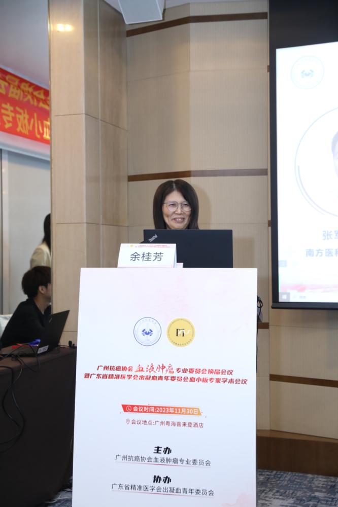 ny04_173367.jpg 1 (666x1000).jpg