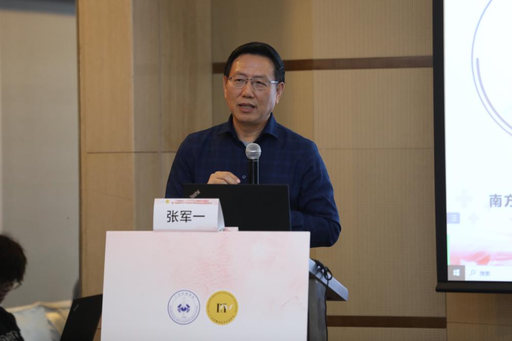 ny04_226554.jpg 2 (1000x666).jpg