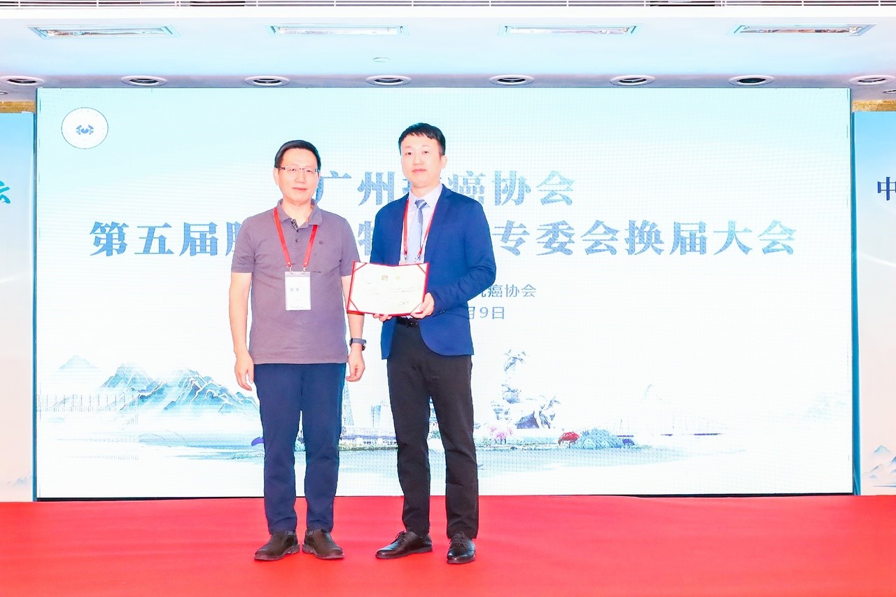 ny09_680471.jpg 1.jpg