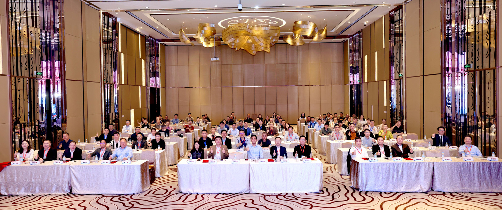 anon24_307390.jpg anon24_307390.jpg